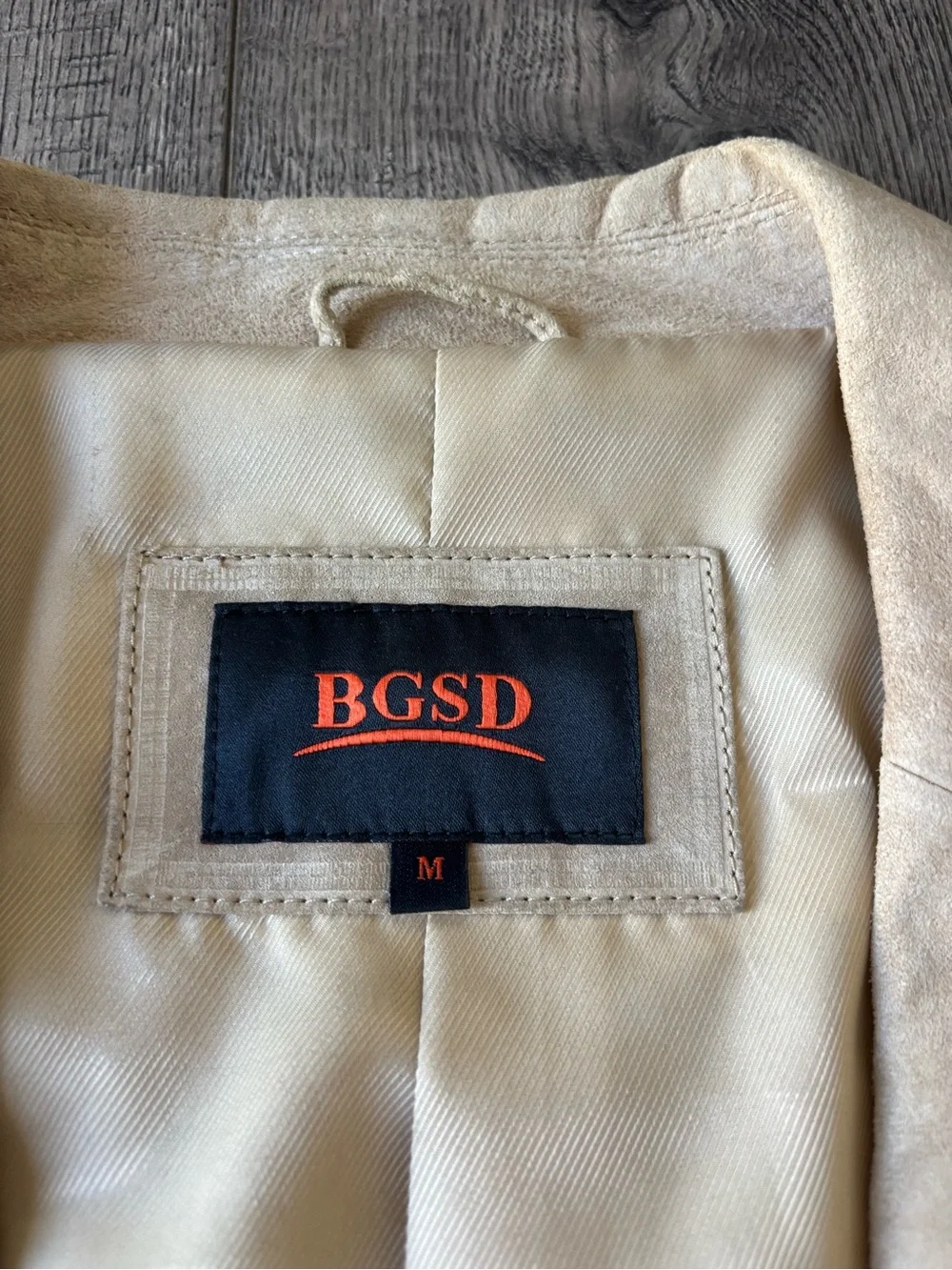 Bgsd beige suede